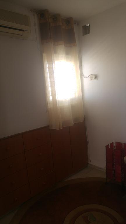 Rakevet Hotell Bat Yam Exteriör bild
